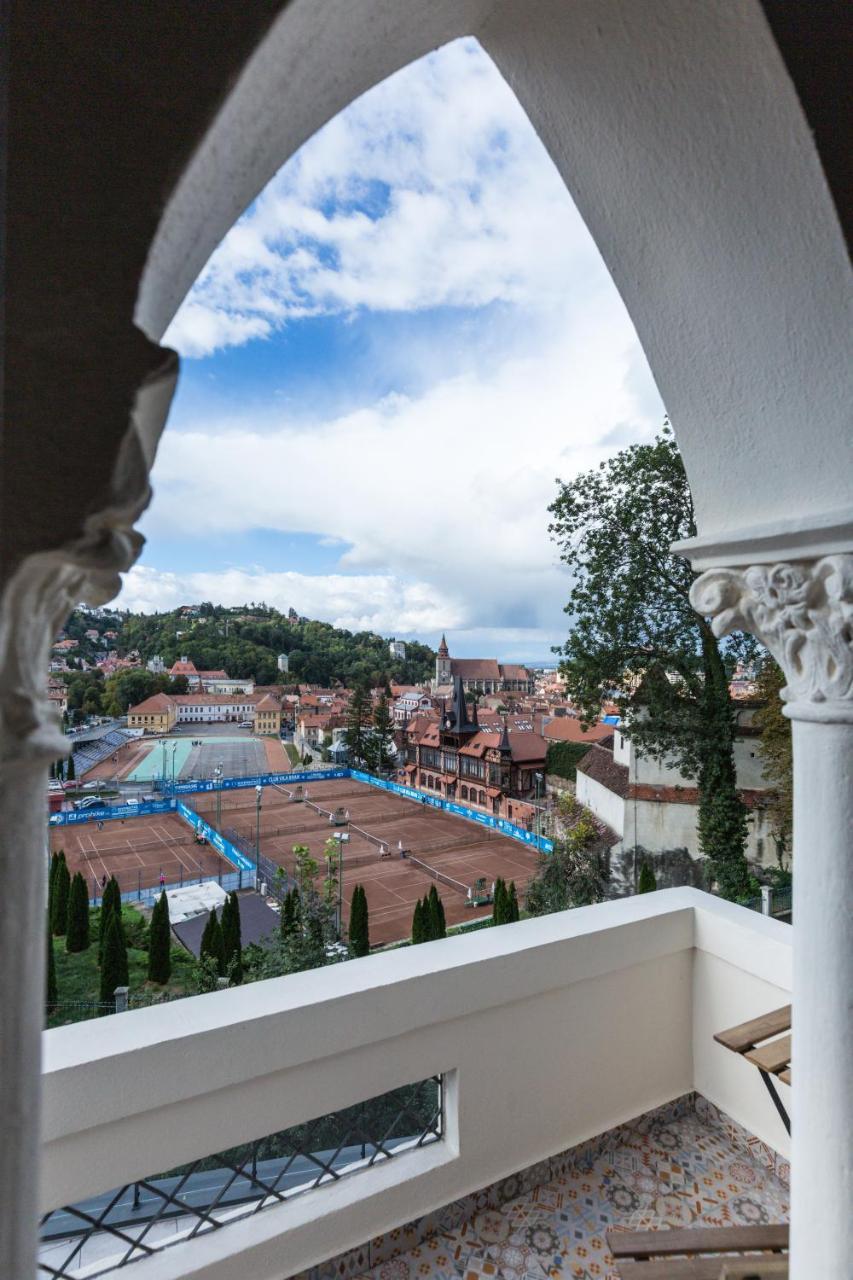 Upperhouse & Brasov