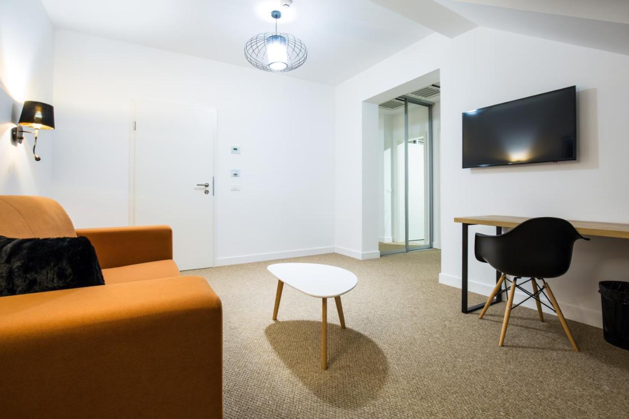 Hotel Upperhouse & Brasov