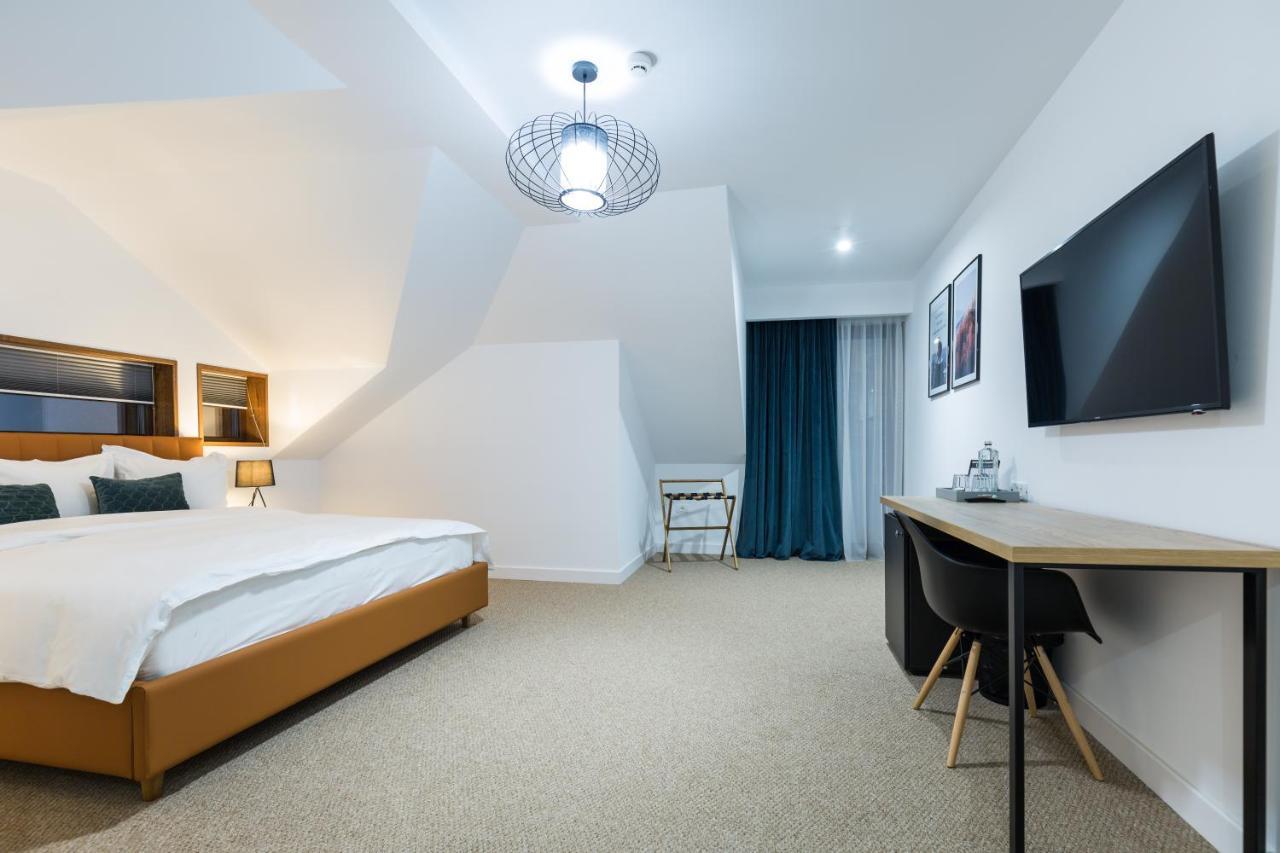 Upperhouse & Hotel Brasov