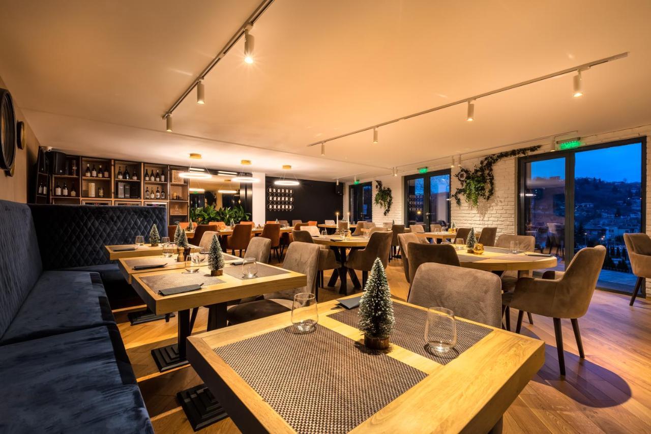 Hotel Upperhouse & Brasov