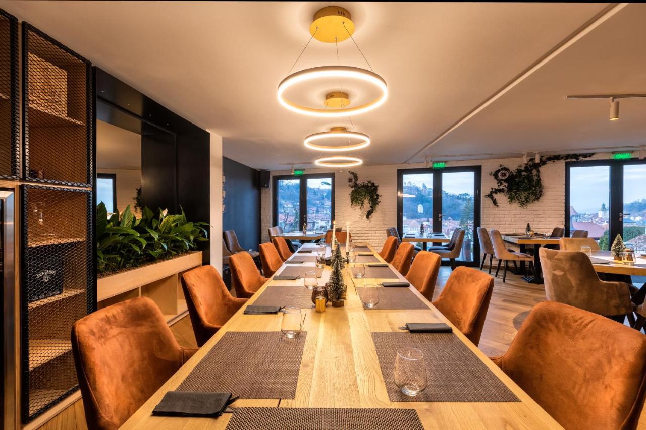 Upperhouse & Hotel Brasov